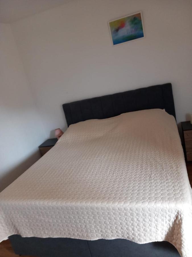 Apartmani Krpeta Pakoštane Exteriér fotografie